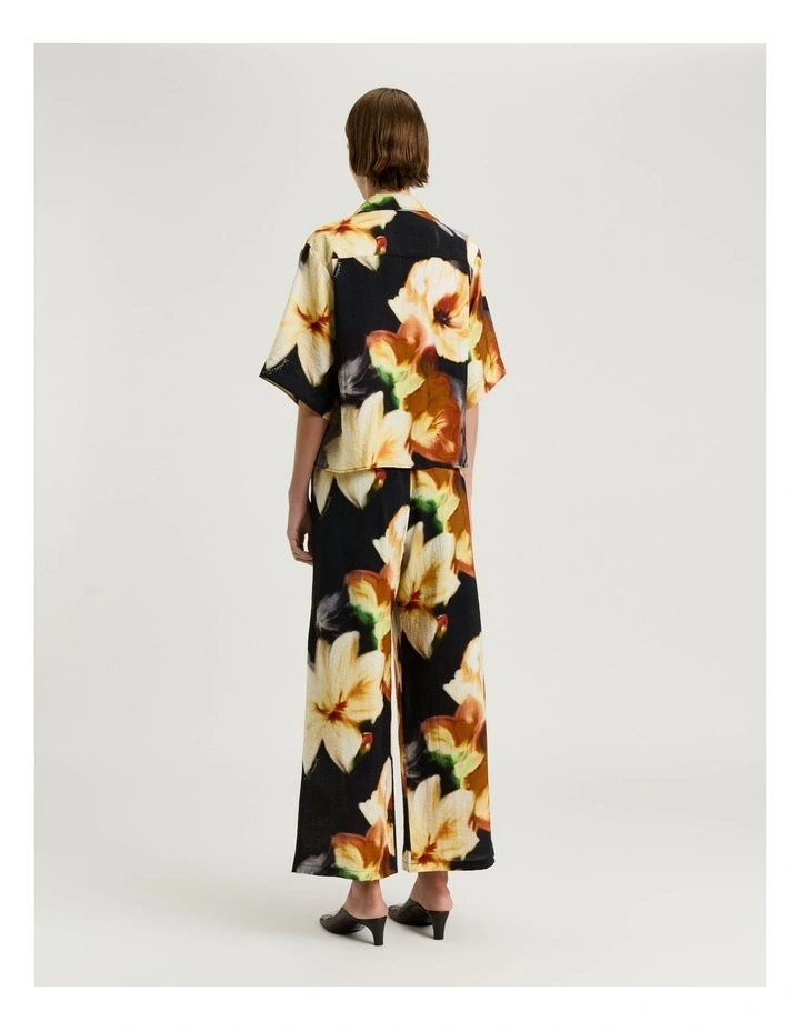 Botanical Floral Short Sleeve Shirt in Black image 2