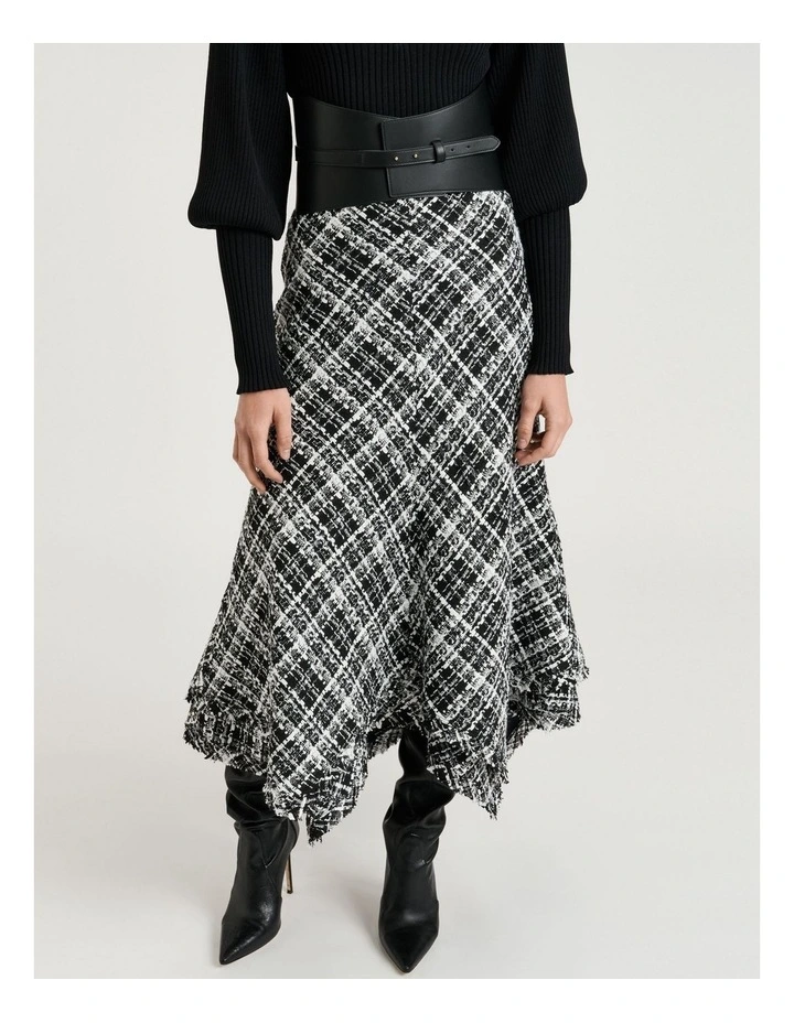 WIDE CHECK TWEED SKIRT image 3