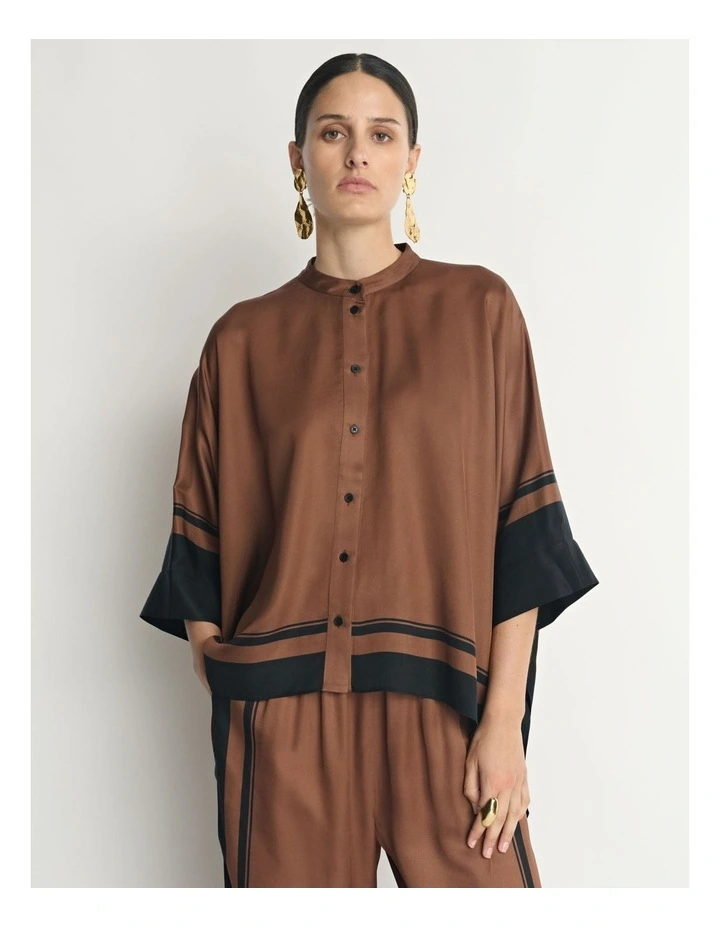 Scarf Border Shirt image 4