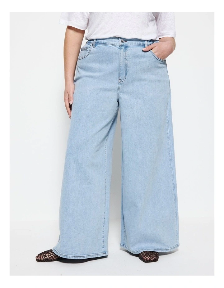 Elasticated Wide Leg Jean  in Light Vintage image 2