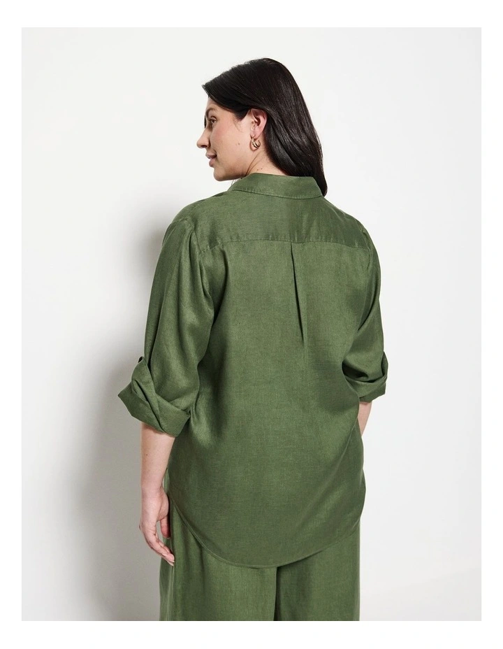 Linen Shirt in Leaf Green image 2