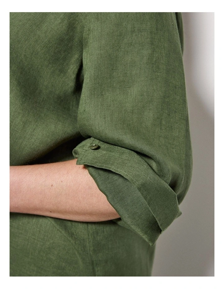 Linen Shirt in Leaf Green image 3