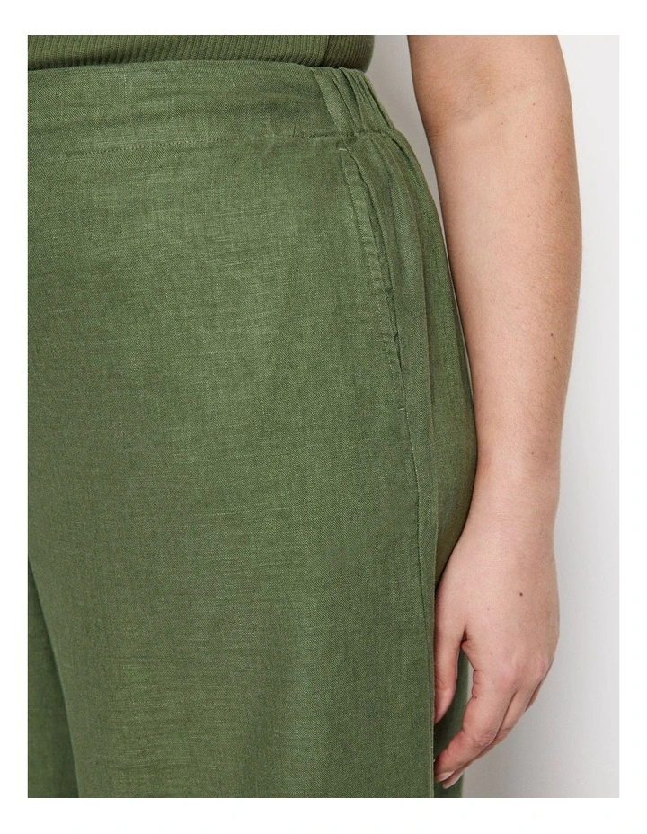 Linen Pant in Leaf Green image 3