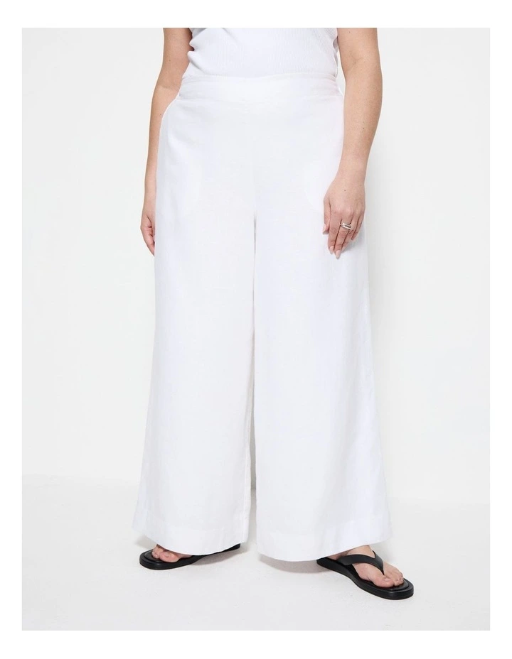 Linen Pant in White image 2