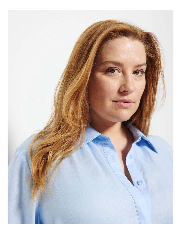 Linen Shirt in Powder Blue image 3