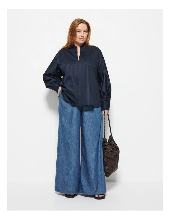 Gina Shirt in Navy image 4