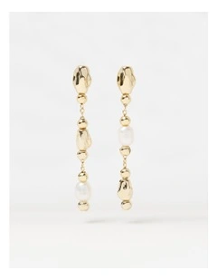 Gigi Pearl Earrings in Gold