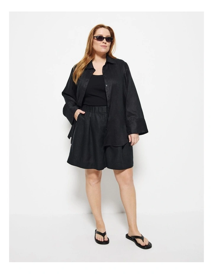 Lucie Short in Black image 1