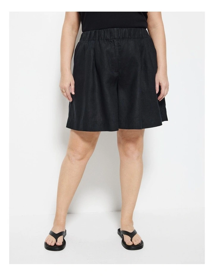 Lucie Short in Black image 2