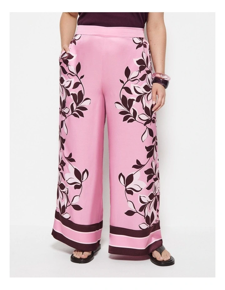 Natalia Pant in Pink Floral image 2
