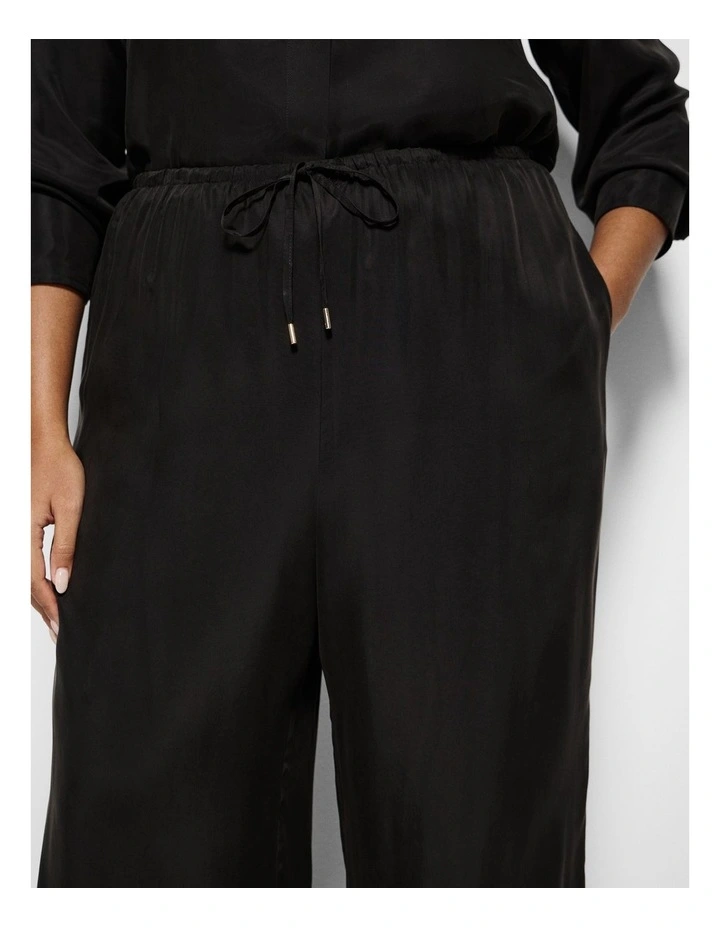 Trish Pant in Black image 3