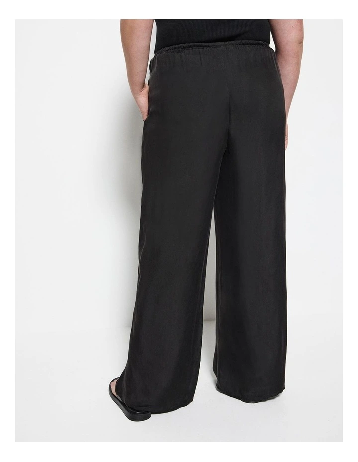 Trish Pant in Black image 4