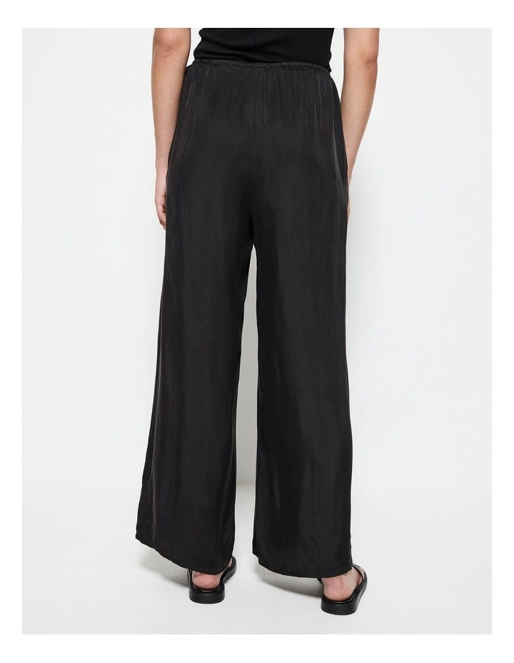 Trish Pant in Black image 7