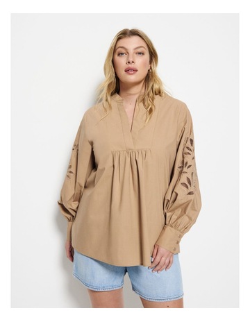 Cinnamon colour