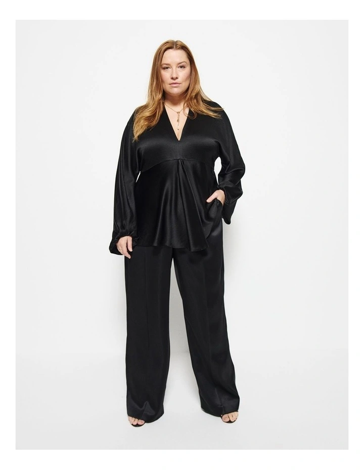 Julia Top in Black image 4
