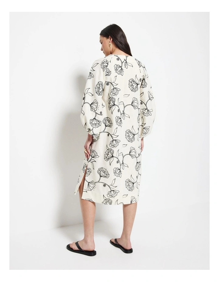 Aurora Floral Dress in Multi image 7