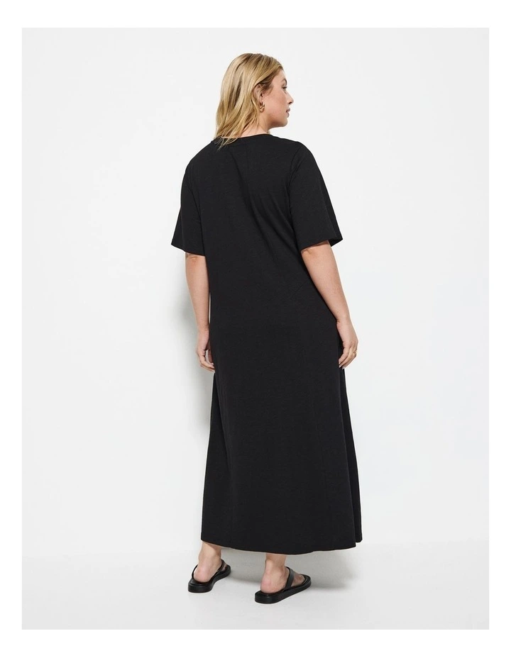 Remi Dress in Black image 2