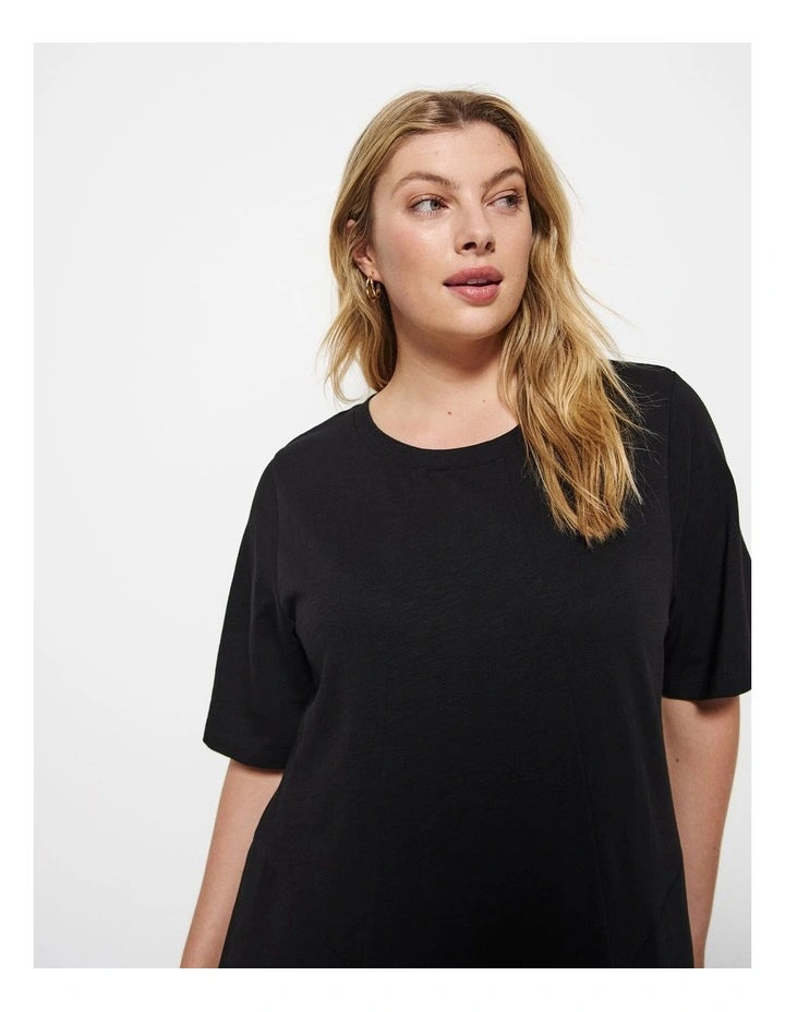 Remi Dress in Black image 3