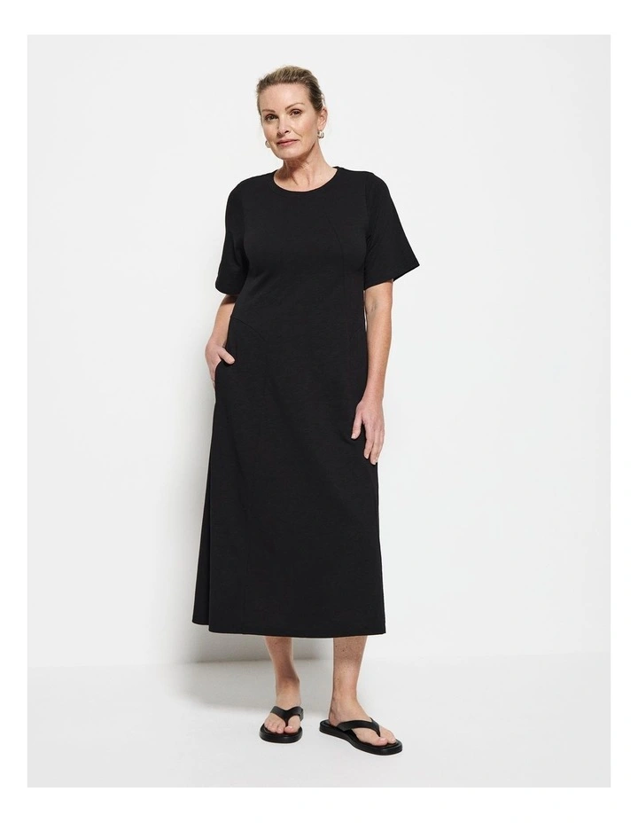 Remi Dress in Black image 5