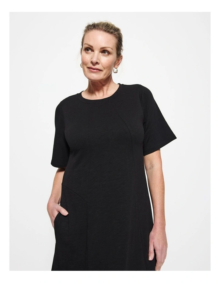 Remi Dress in Black image 6