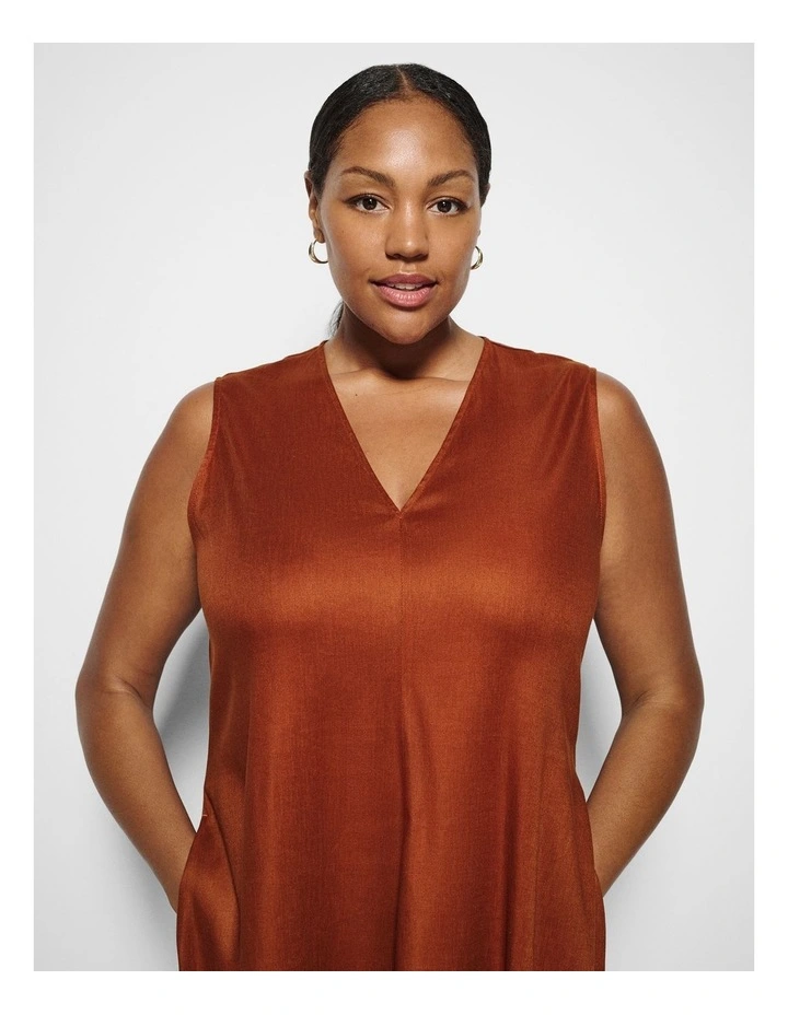 Shayla Dress in Auburn image 2