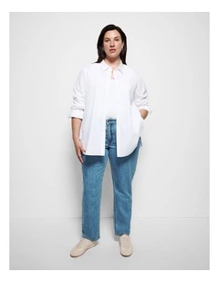 The High Rise Crop Girlfriend Jean in Light Blue Wash