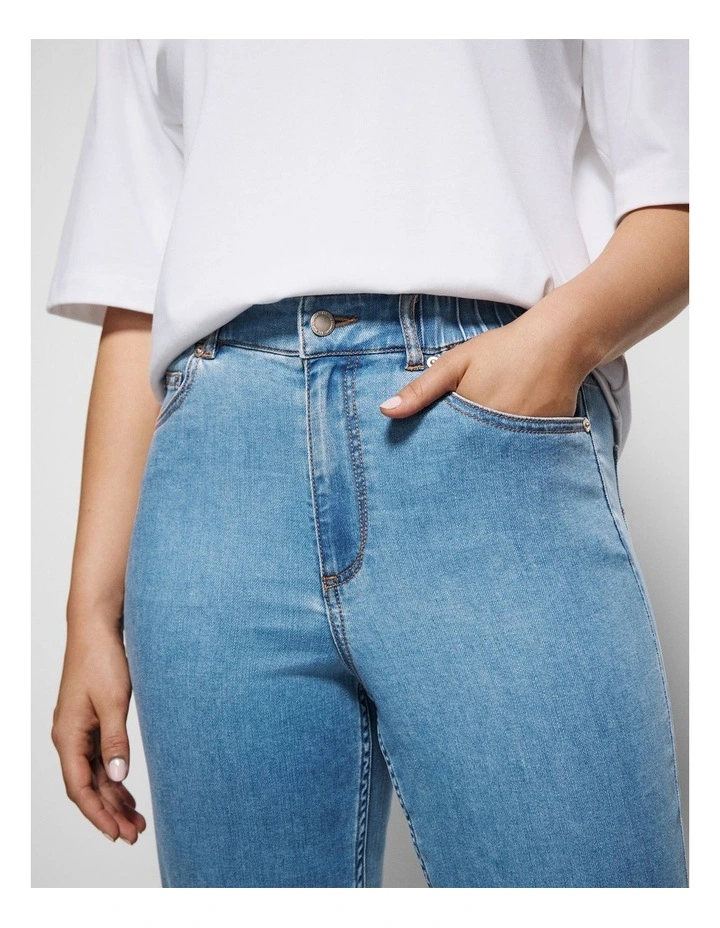 The Soft Stretch Casual Pant in Light Blue Wash image 7