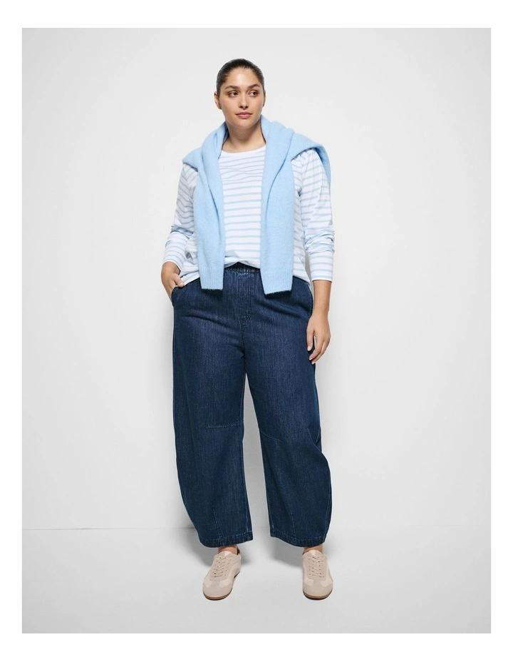 Sarah Long Sleeve Tee in image 4