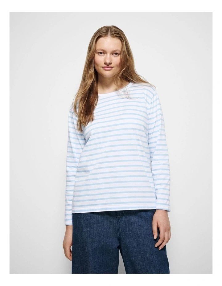 Sarah Long Sleeve Tee in image 5