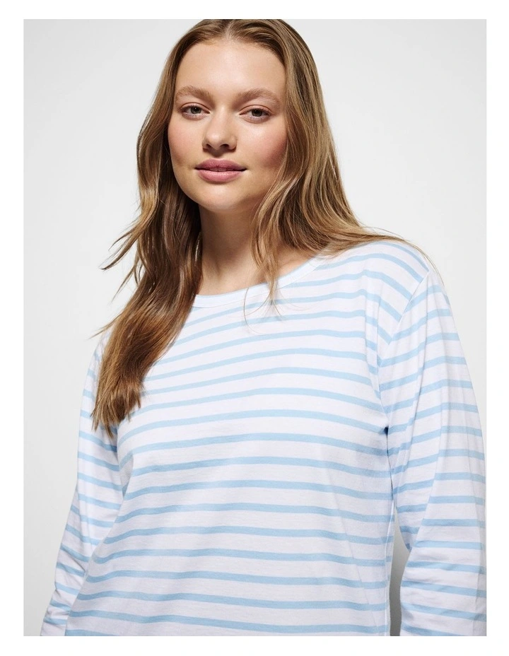 Sarah Long Sleeve Tee in image 6