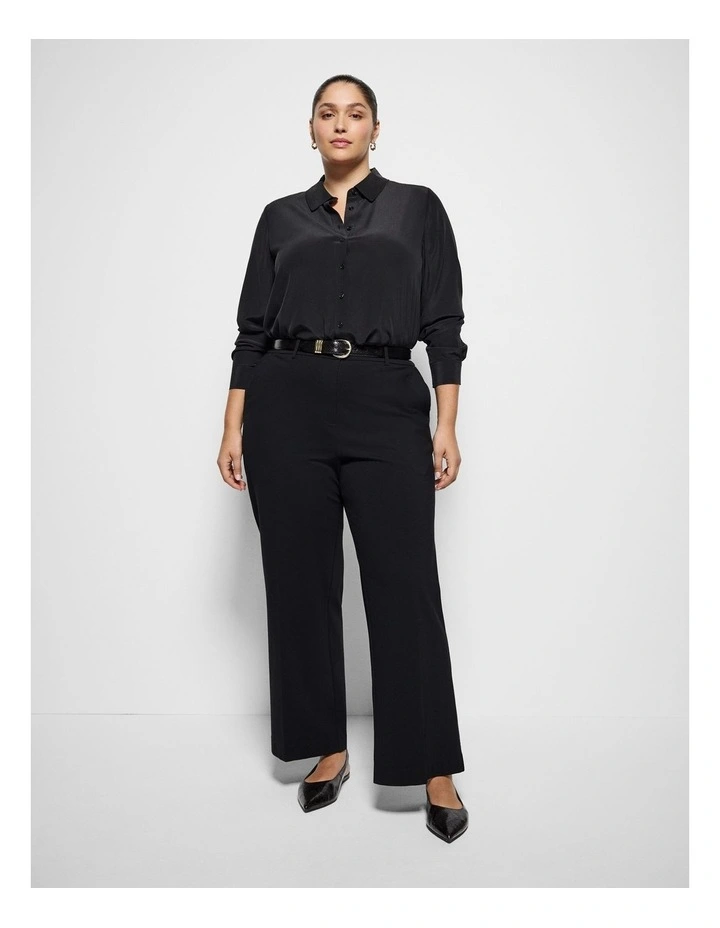 Andrea Pant in New Black image 3