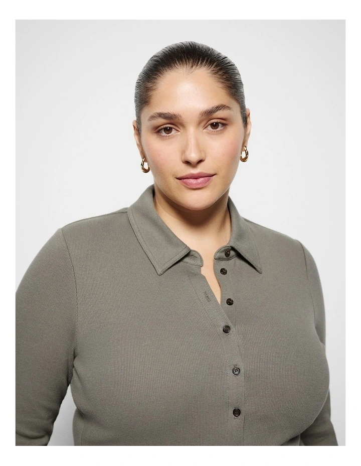 Maxine Cardigan in Moss image 2