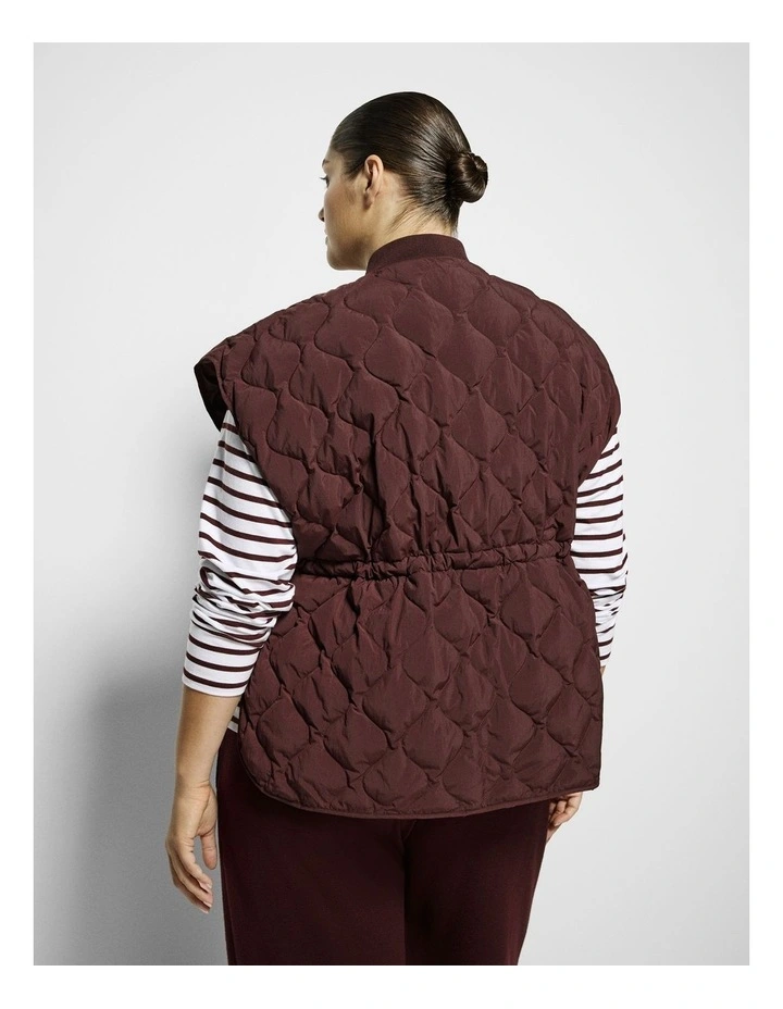 Bridget Gilet in Mulberry image 3