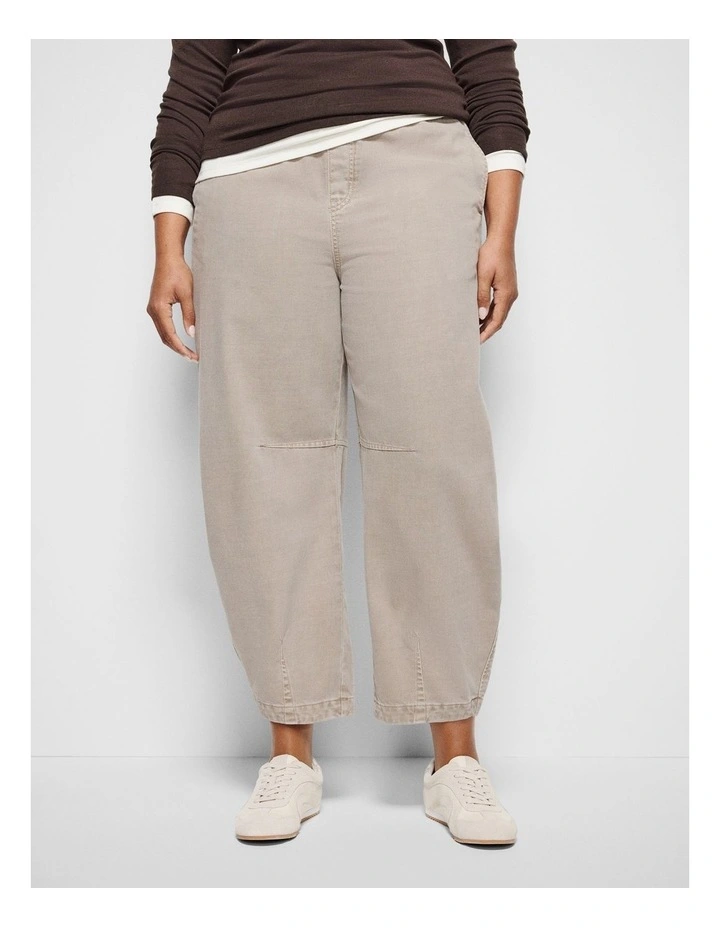 Jennifer Jeans in Almond image 2