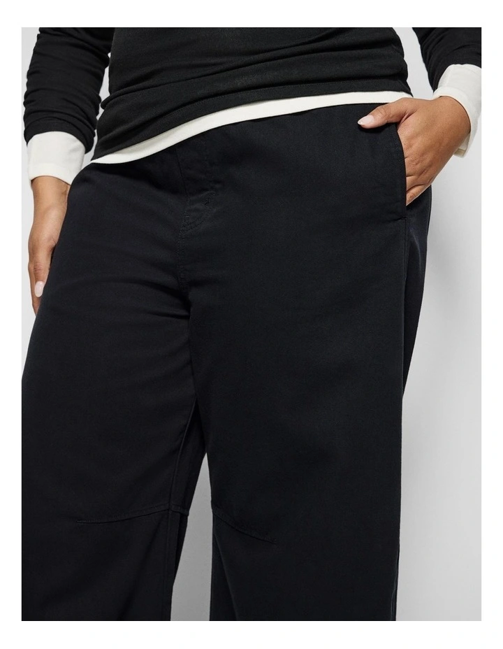 Jennifer Jeans in Black image 3