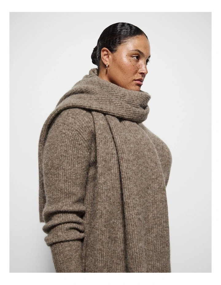 Evie Scarf in Mocha Marle image 2