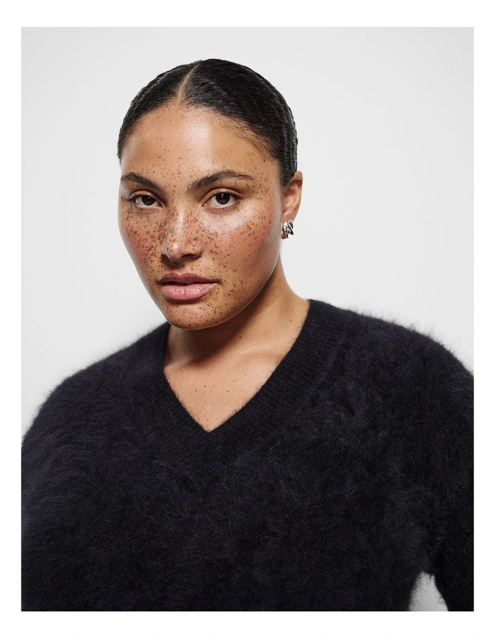 Olivia Knit in Black image 2