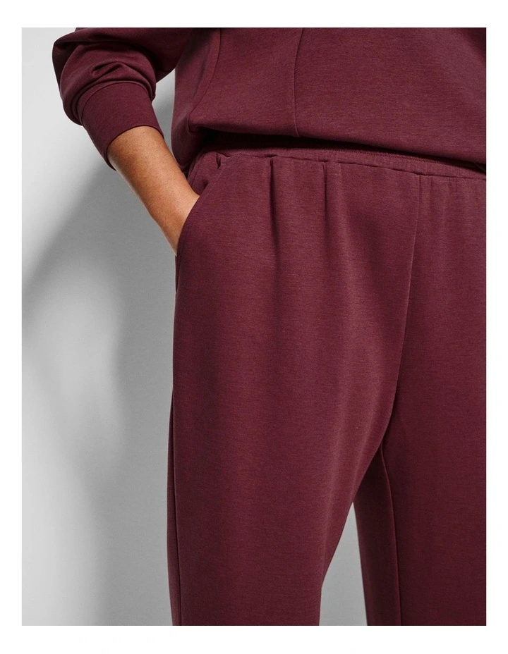Kerry Pant in Port image 3