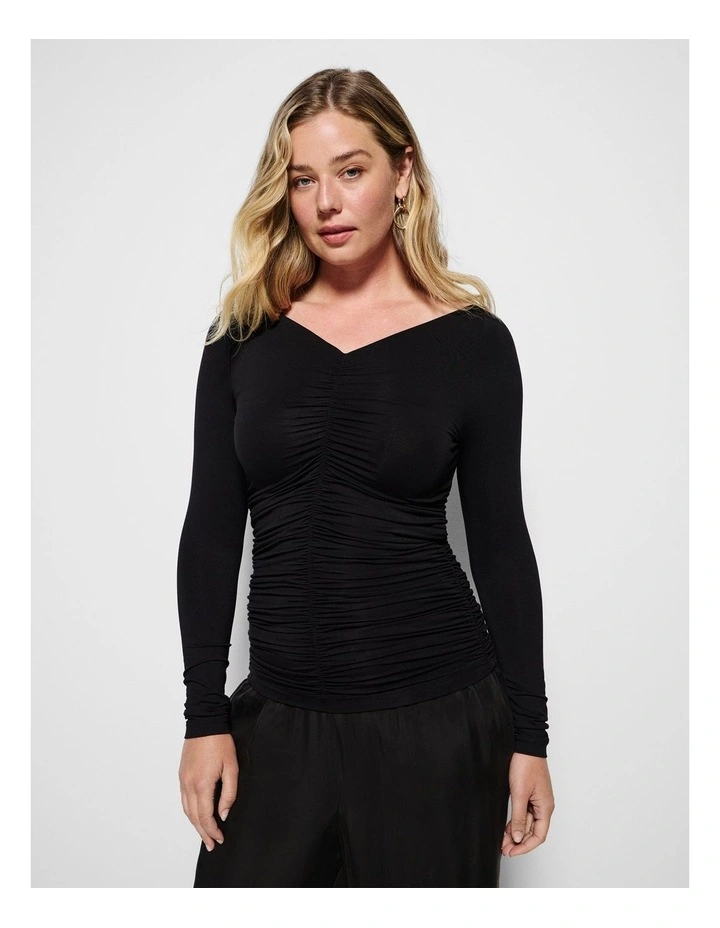 Monique Top in Black image 5