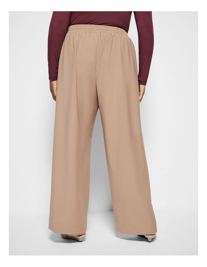 Addison Pant in Macadamia image 4