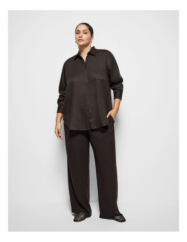 Pocket Linen Shirt in Bitter Chocolate image 4