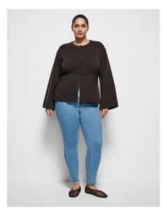 Skinny Leg Jean in Light Blue Wash