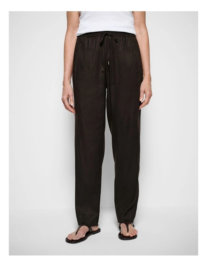 Stephanie Pant in Bitter Chocolate image 6