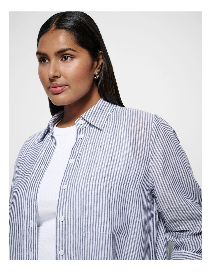 Pocket Linen Shirt in Navy Stripe image 2