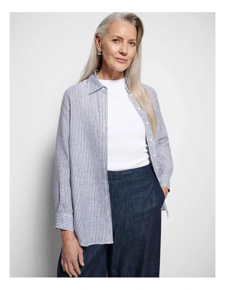Pocket Linen Shirt in Navy Stripe image 5