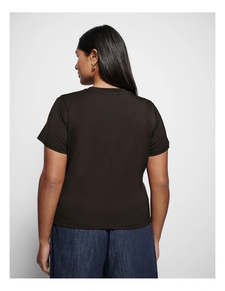 Nova Tee in Bitter Chocolate image 3