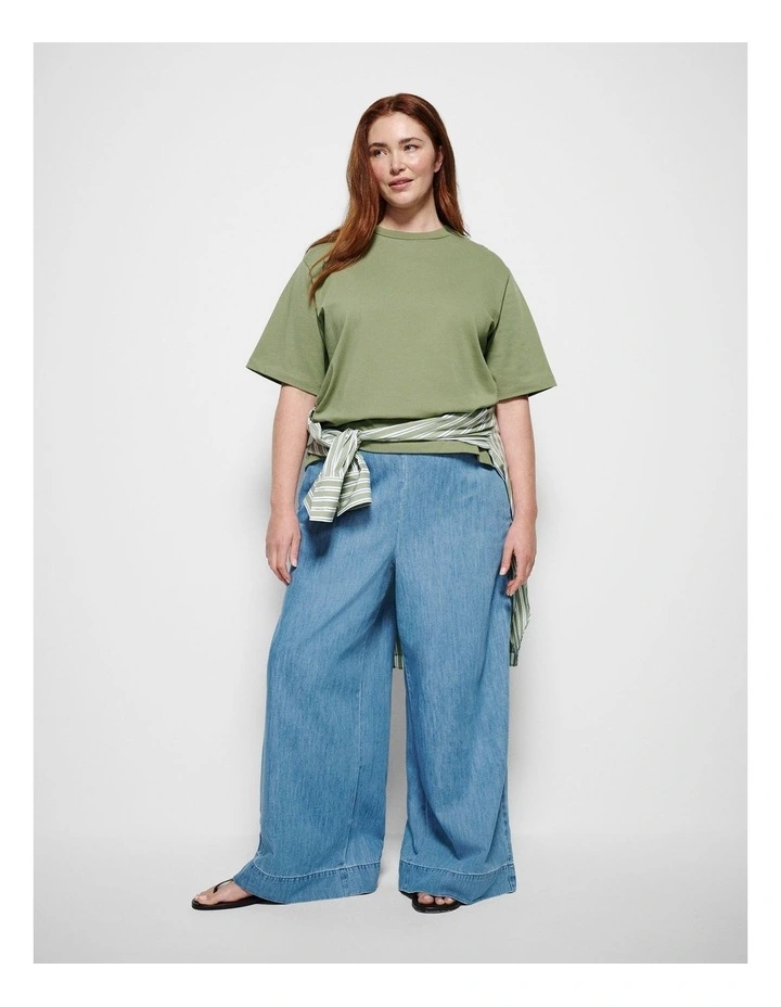 Modern Tee in Elm image 4
