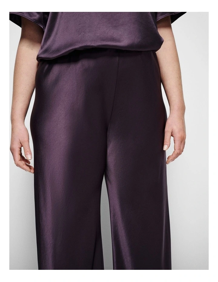 Tilly Pant in Aubergine image 3