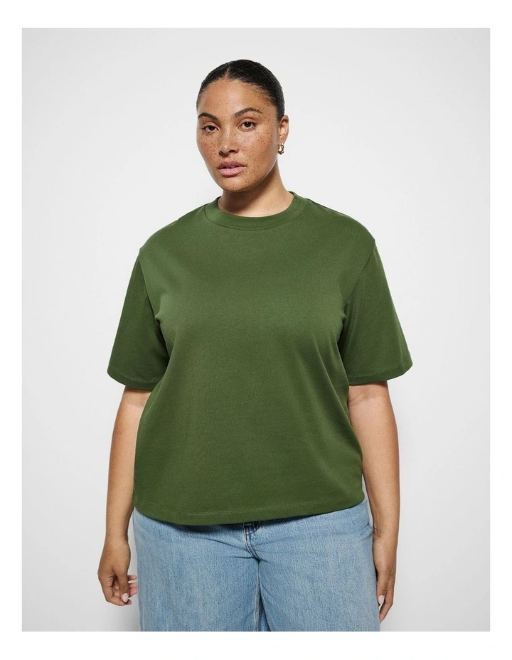 Modern Tee in Leaf Green image 5