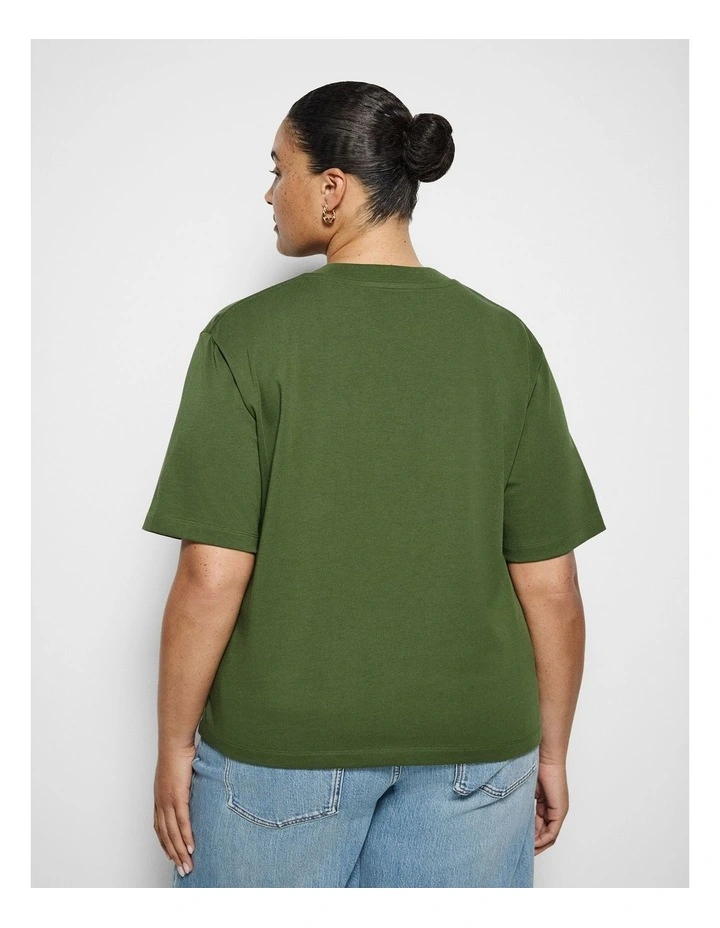 Modern Tee in Leaf Green image 7